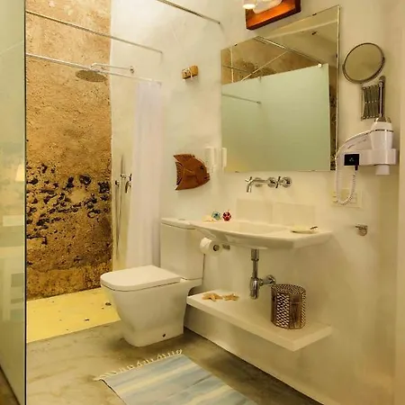 Hotell La Casa De Salinas *